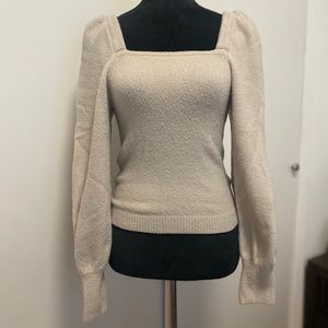 Puff sleeved Sweater